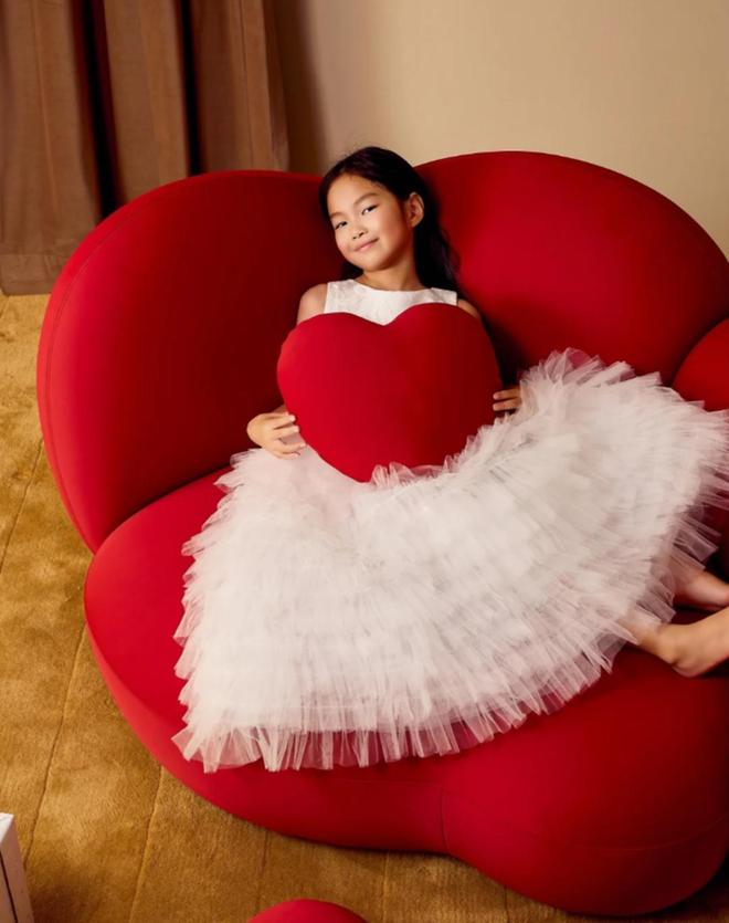 丹素颜肤色蜡黄引担忧女儿长相随奶奶不随爸麻将胡了试玩网站免费周一围妻女生图:朱(图4) 丹素颜肤色蜡黄引担忧女儿长相随奶奶不随爸麻将胡了试玩网站免费周一围妻女生图:朱(图4)