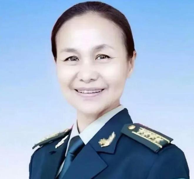 丹素颜肤色蜡黄引担忧女儿长相随奶奶不随爸麻将胡了试玩网站免费周一围妻女生图:朱(图9) 丹素颜肤色蜡黄引担忧女儿长相随奶奶不随爸麻将胡了试玩网站免费周一围妻女生图:朱(图9)